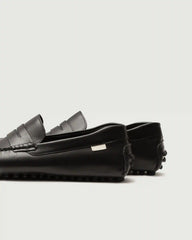 Driver | Black Leather