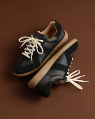 GAT | Black / Gum